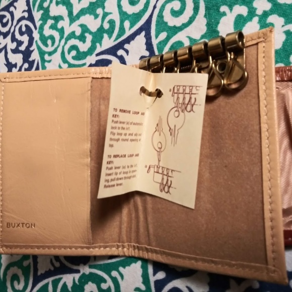 Vtg Buxton Key-Tainer New w/Tag Old School Style New with Tag from the 1970s - Picture 3 of 4